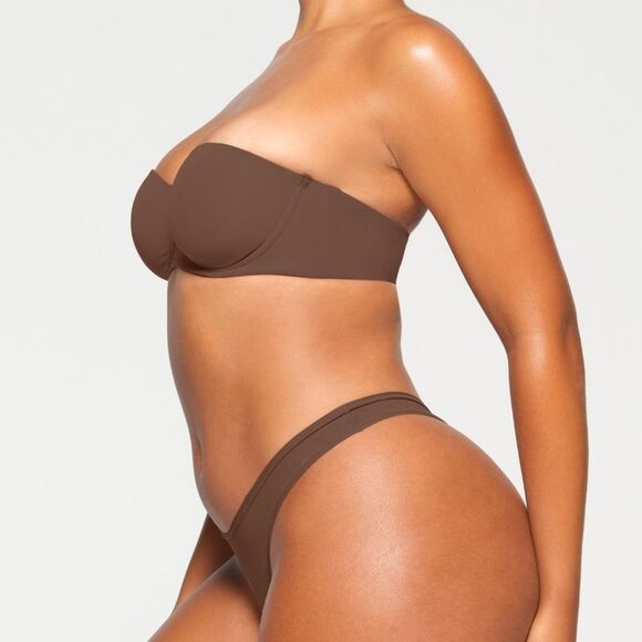 SKIMS‎ Fits Everybody STRAPLESS BRA Jasper Nwt in packaging - Picture 3 of 8